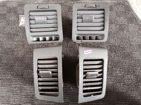 Aircond Ventilation Outlet Toyota NZE121