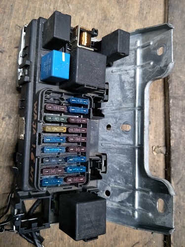 Scrap Yard Johor Bahru (JB) | Kedai Potong | 杀车厂 :: Accessory :: Fuse