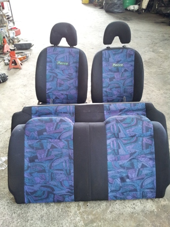 Seat Daihatsu L200
