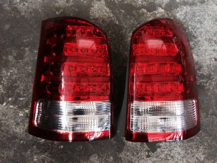 Tail Lamp Toyota Wish  ZNE10 2006