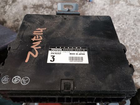 ECU Toyota Wish ZNE14 ECU