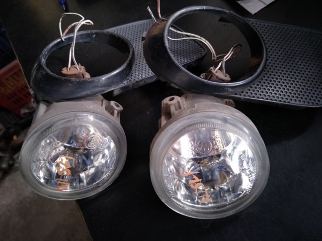 Fog Lamp Toyota wish ZNE10