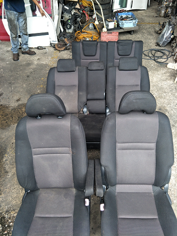 Car Seat Toyota Wish ZNE10