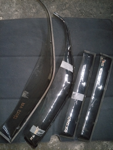 Door Visor Daihatsu L900 Perodua Kenali