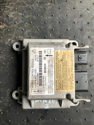 ECU BP4 M57 K30 Air Bag Control  Mazda 3 Bosch