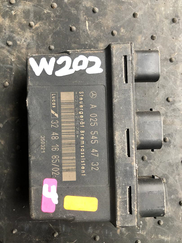ECU  A 025 545 47 32  Mercedes W202