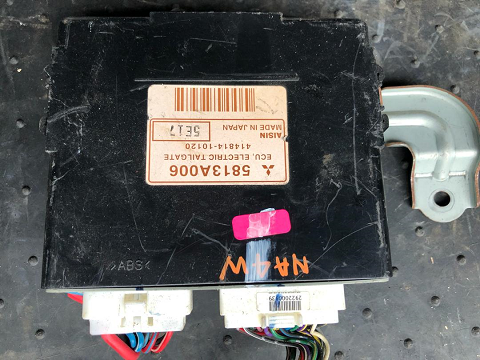 ECU 5813A006 Mitsubishi Grandis NA4W ECU 414814-10120