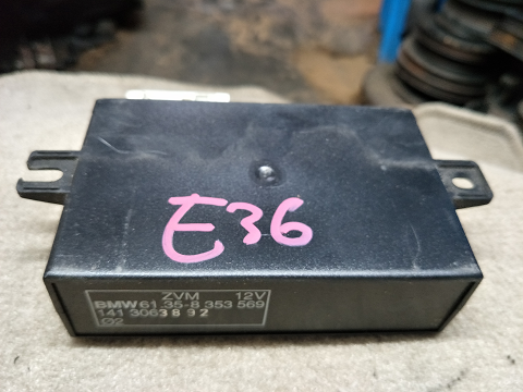 ECU 61.35-8 353 569 BMW E36 ECU