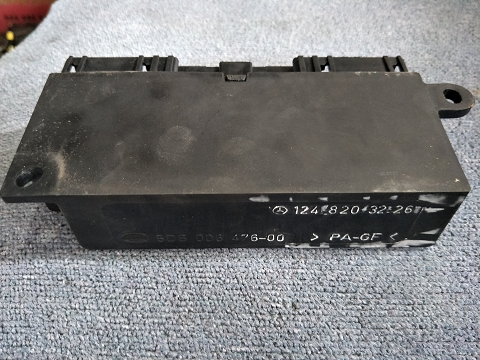ECU 124 820 32 26 Mercedes  ECU