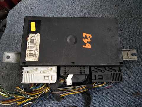 ECU 8 372 874 BMW E39 ECU 