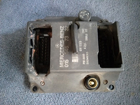 ECU 015 545 73 32 Mercedes  ECU