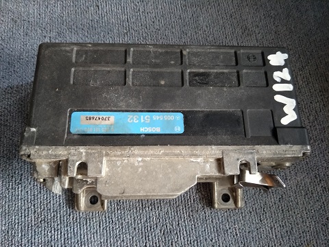 ECU 005 545 51 32 Mercedes W124  ECU BOSCH 0 265 101 020