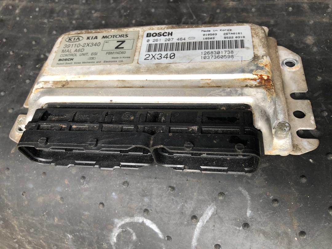 ECU 39110-2X340 Kia  ECU BOSCH 0 261 207 464