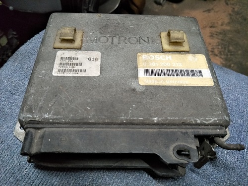 ECU 0 261 200 213 BOSCH