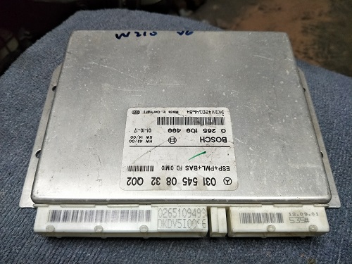 ECU 031 545 08 32  Mercedes W210 ECU BOSCH 0 265 109 499