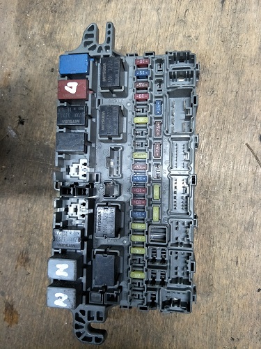 Fuse Box Toyota Wish ZNE10 Fuse Box