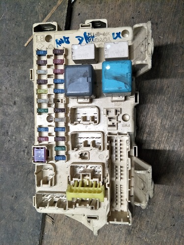 Fuse Box  Toyota Wish ANE10 D4 Fuse Box 