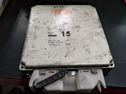 ECU A56-313 UJ8 Nissan Xtrail NT30 ECU