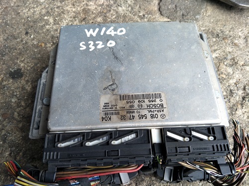 ECU 018 545 47 32 Mercedes W140 S320 ECU Bosch 0 255 109 055