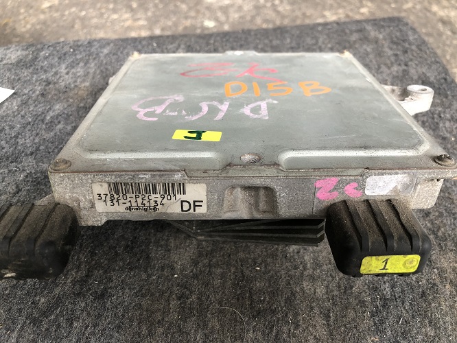 ECU 37820-P2C-901 Honda D15B ECU DF