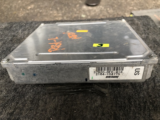 ECU 37820-RFE-918 HONDA RB1-L ECU US