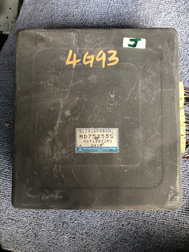 ECU MD752555 MITSUBISHI 4G93 ECU