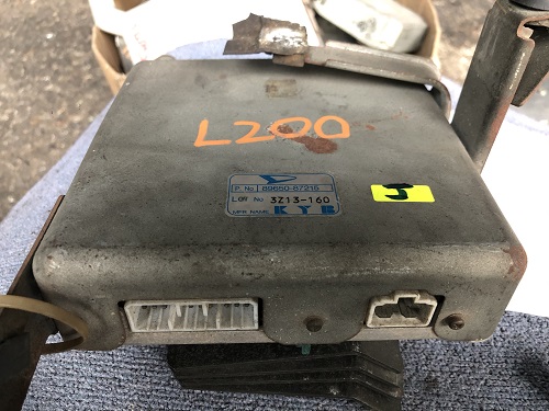 ECU 89650-87215 DAIHATSU L200 ECU