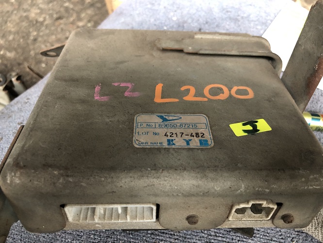 ECU 89650-87215 DAIHATSU L200 ECU