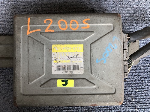 ECU 89560-87235 DAIHATSU L200S ECU