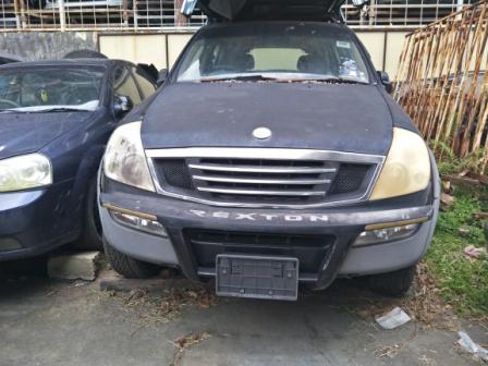 HALFCUT ENGINE BODYPARTS SSANGYON REXTON SCRAP CAR