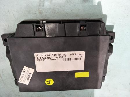 ECU A 026 545 84 32 MERCEDES W210 E240 ECU EGS51