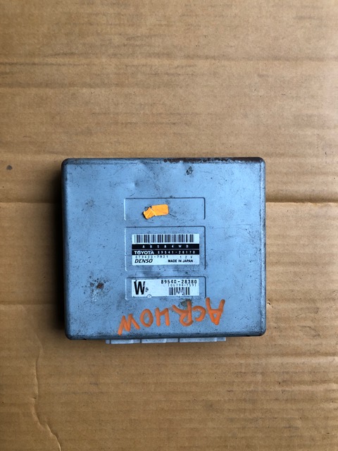 ECU 89541-28170 TOYOTA ESTIMA ACR40W ECU 89540-28380