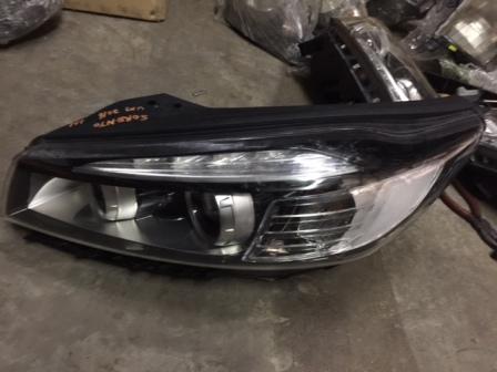 HEAD LAMP 92101-C5060, 92102-C5060 KIA SORENTO 2016 HEAD LAMP