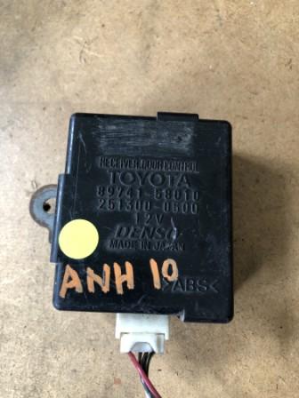 ECU 89741-58010 TOYOTA ANH10 ECU DOOR CONTROL