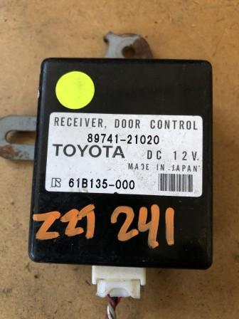 ECU 89741-21020 TOYOTA ZZT241 ECU DOOR CONTROL 