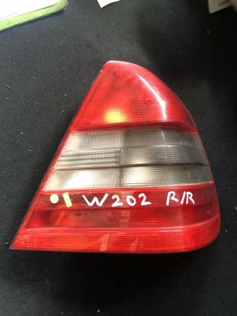 TAIL LAMP 2028290464 MERCEDES W202 TAIL LAMP RIGHT