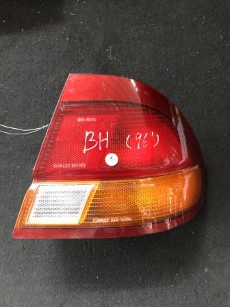 TAIL LAMP MAZDA BH96 TAIL LAMP RIGHT