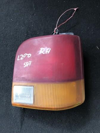 TAIL LAMP DAIHATSU L200 TAIL LAMP RIGHT