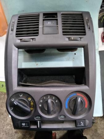 AIR COND PANEL HYUNDAI GETZ CONSOLE DASHBOARD 