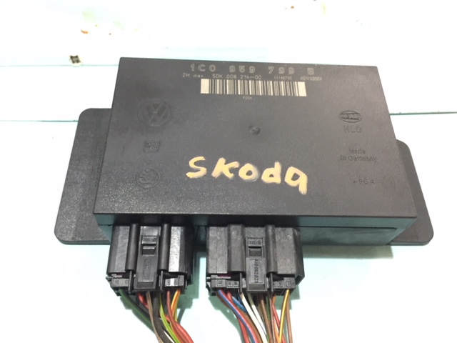 COMFORT CONTROL MODULE 1C0959799B VOLKSWAGEN PASSAT/SKODA